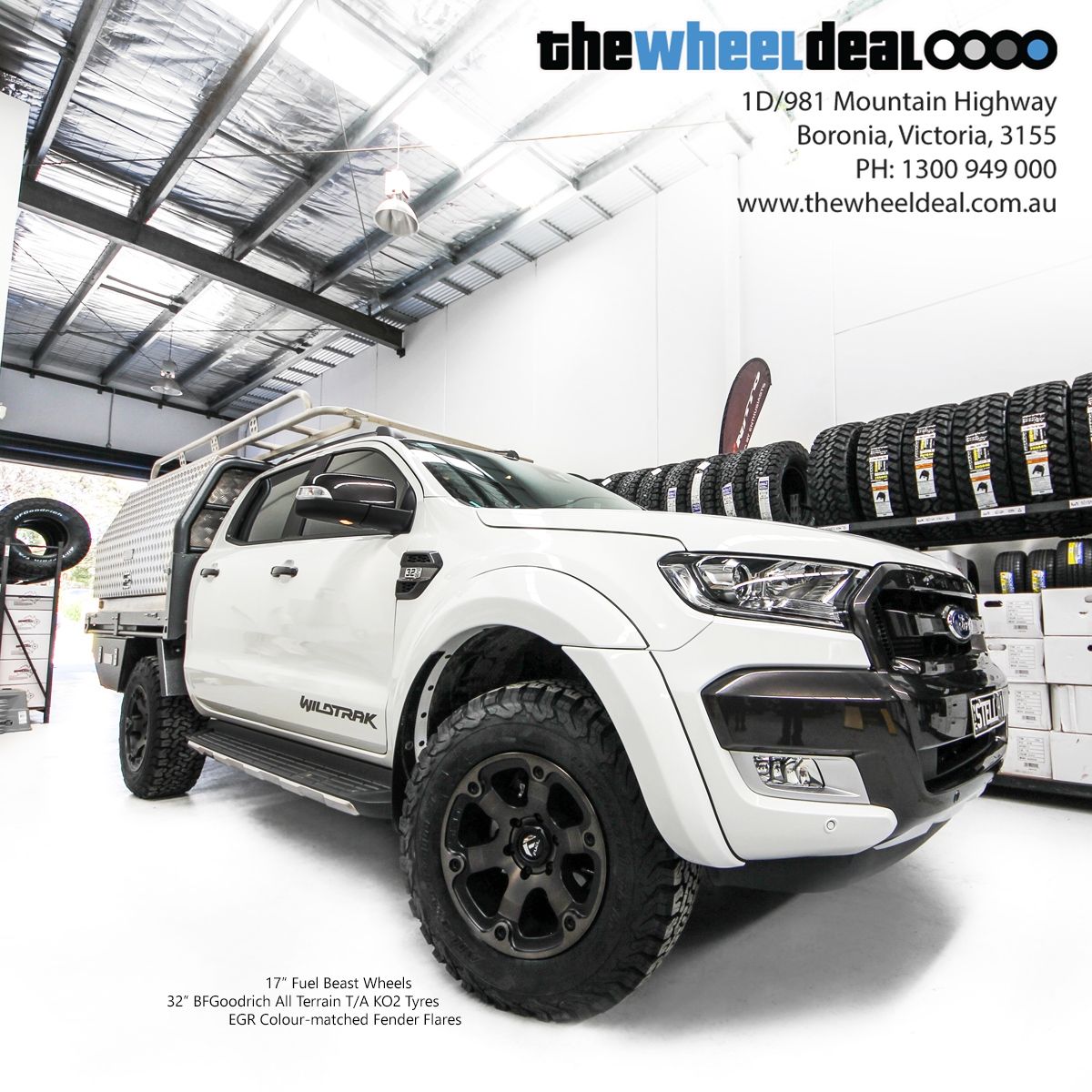 Fuel Beast D564 Black Machined w/dark tint