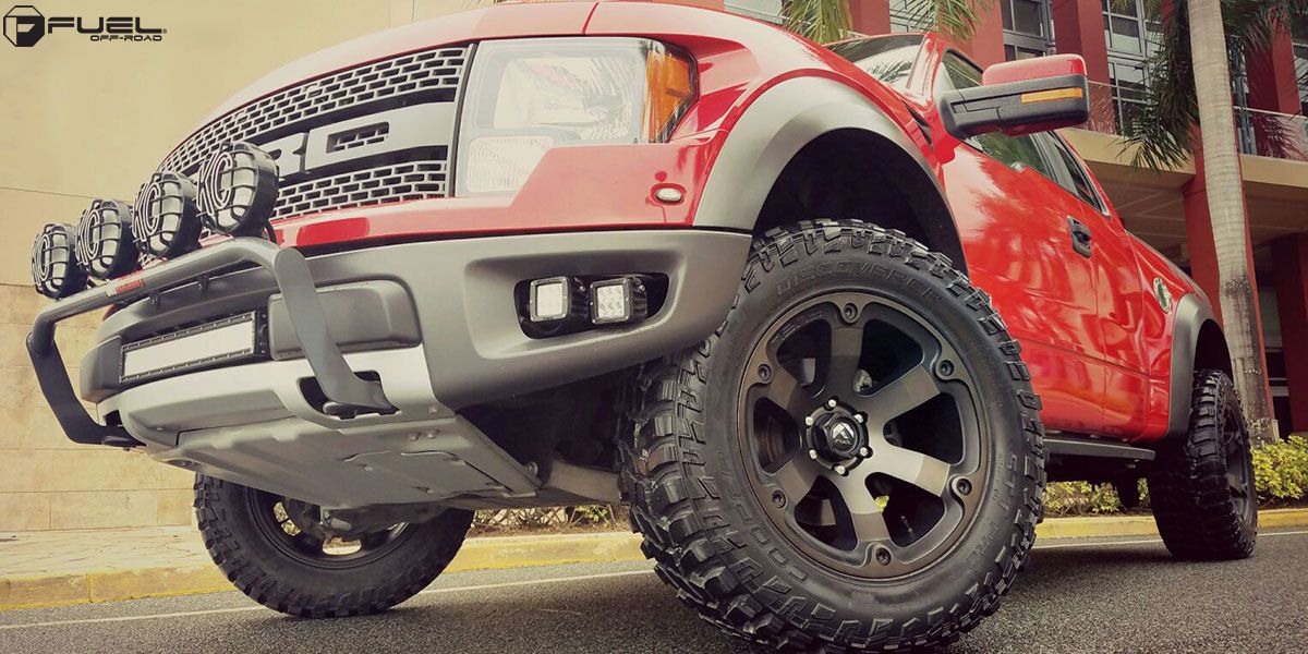 Fuel Beast D564 Black Machined w/dark tint