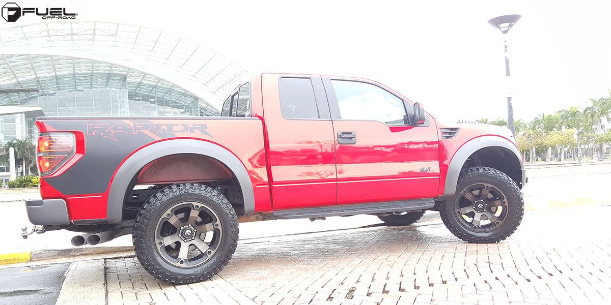 Fuel Beast D564 Black Machined w/dark tint