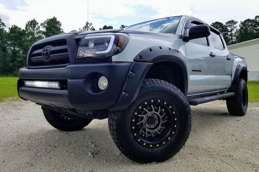 Black Rhino Shredder Matte Black w/machined dark tint
